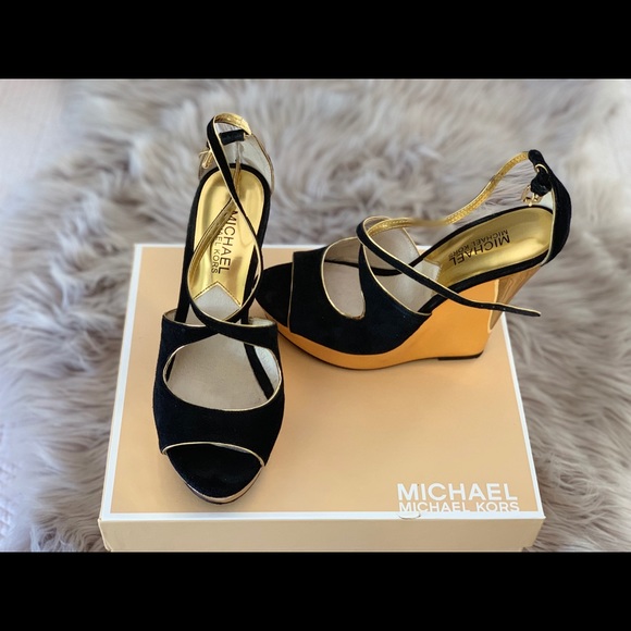 MK Gideon Wedge - Picture 1 of 5